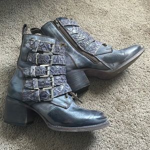 Freebird by Steven, Candice size 7